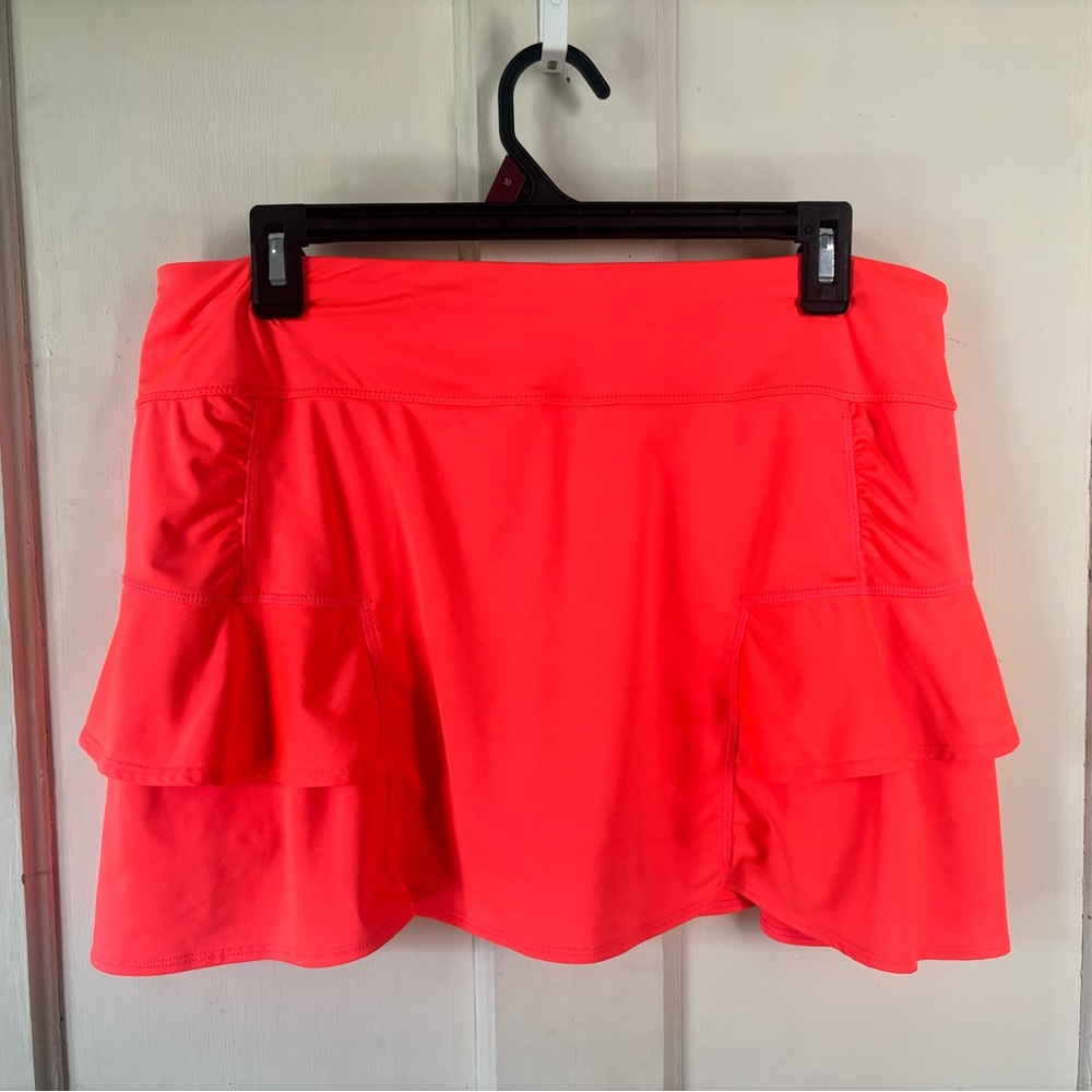 Athleta Neon Coral Ruffle Skort Women’s L